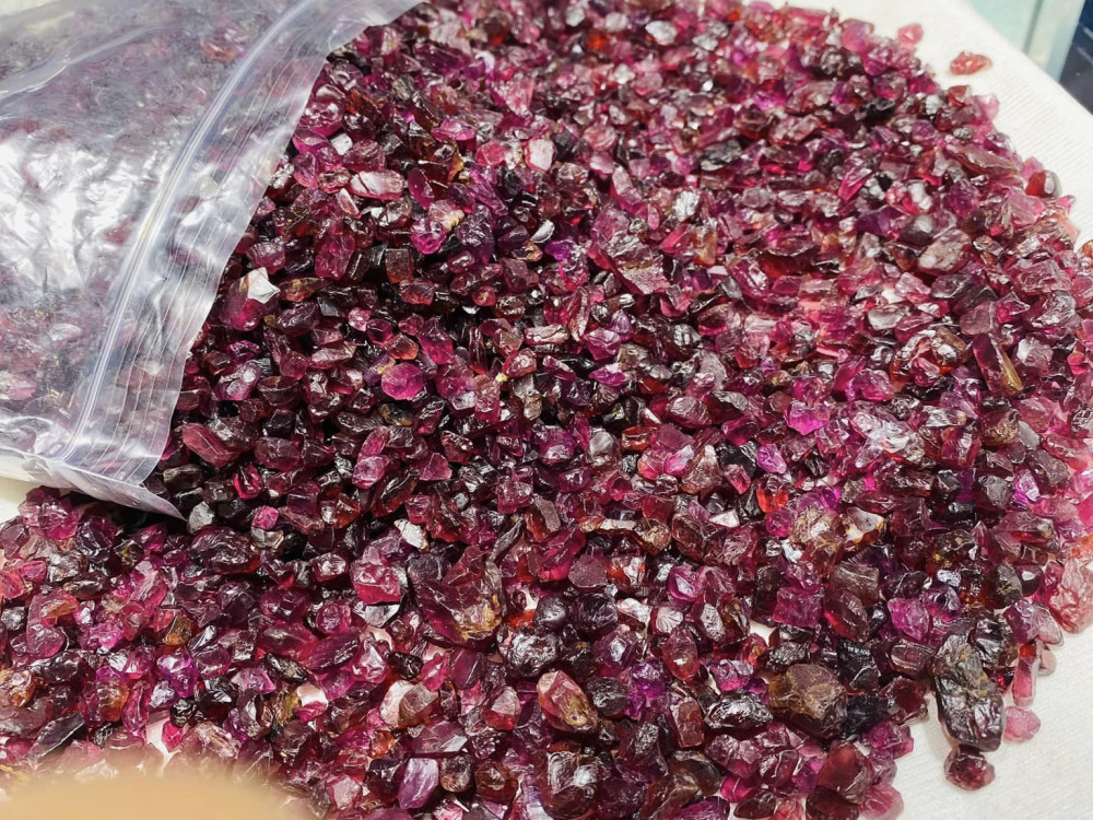 SUMONA MOGOK GEMS CO., LTD.